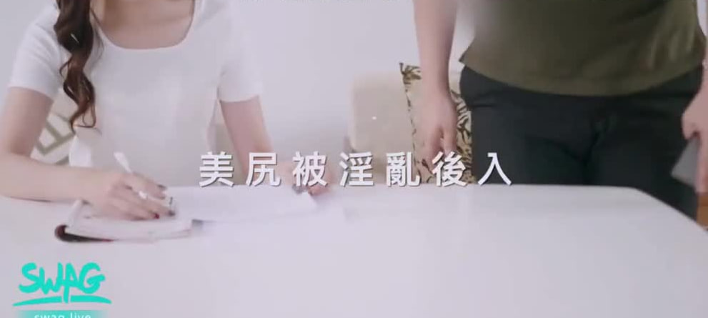 剧情-无内裤女学生课堂诱人，家教男老师硬鸡巴狂暴抽插